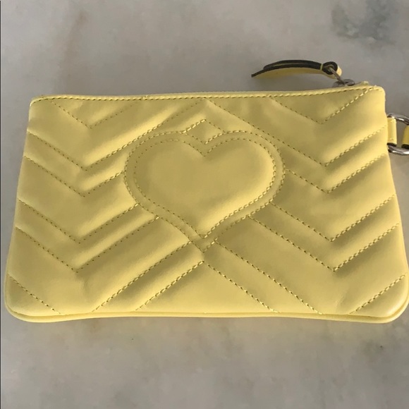 Gucci Marmont Yellow Pastel Wristlet NEW - Picture 4 of 11